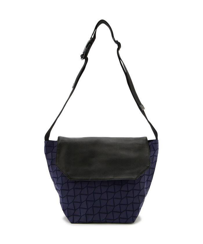 直営店☆BALLY☆SALE! CADIN.O フラップ ショルダーバッグ ウィメンズ デザイナーズバッグ：ショルダーバッグ、クラッチ