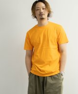 イエロー
