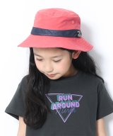 ピンク