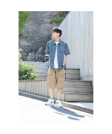 ブルー