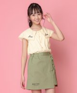 イエロー