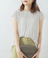 OFFWHITE