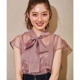 ピンク