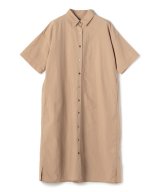 ベージュ