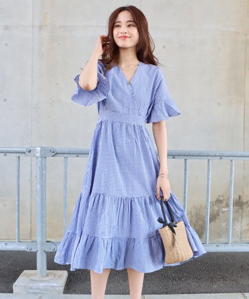 セール10 Off ギンガムチェックカシュクールワンピース ブルーイースト Blueeast D Fashion
