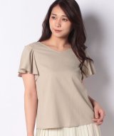 ベージュ