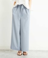 ブルー