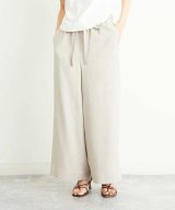 ライトベージュ