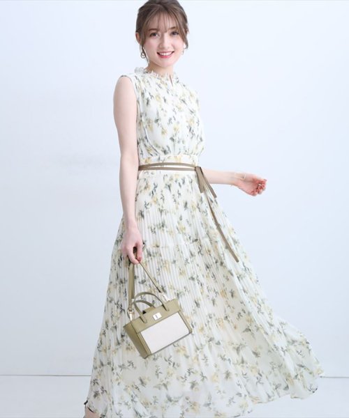 美人百花6月号掲載 ぼかしフラワープリーツワンピース アプワイザー リッシェ Apuweiser Riche D Fashion 美人百花6月号掲載 ぼかしフラワープリーツワンピース アプワイザー リッシェ Apuweiser Riche D Fashion