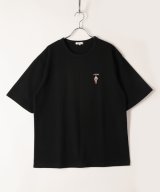 ブラック