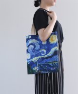 ブルー