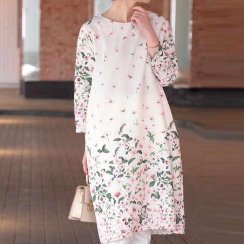セール5 Off 華やかな花柄チュニックワンピース サワアラモード Sawa A La Mode D Fashion セール5 Off 華やかな花柄チュニックワンピース サワアラモード Sawa A La Mode D Fashion