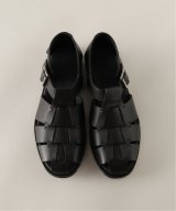 ブラック