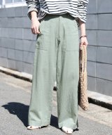 モスグリーン