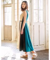ベージュ