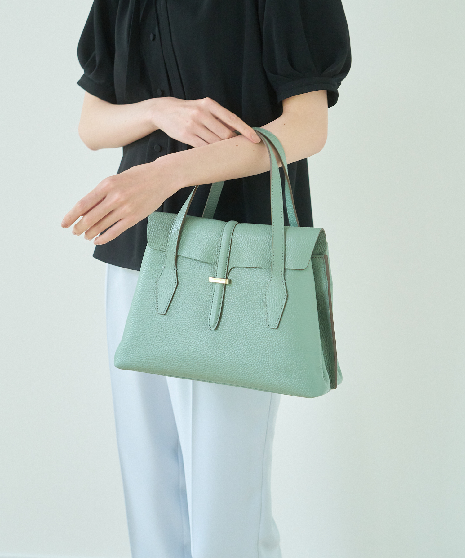 セール】◇フラップスモールショルダーBAG(504034850) | アナイ(ANAYI ...