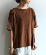 ブラウン