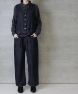 ネイビー