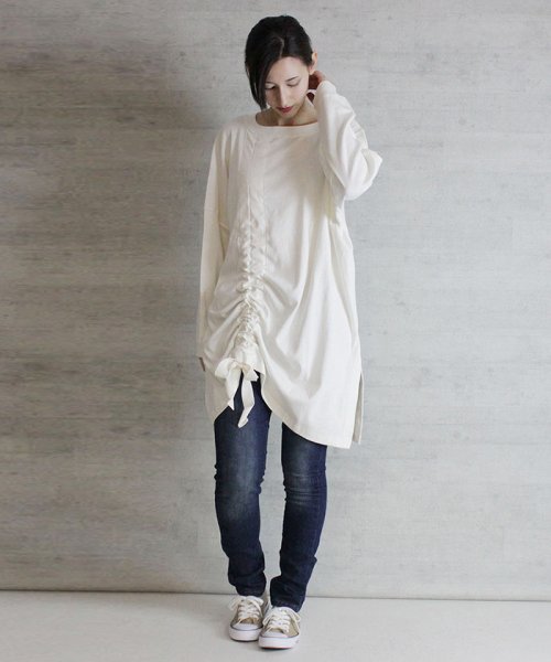 クーポン セール55 Off リボンテープ通しチュニック ロングスリーブ カットソー リボン デザイン ロンt クルーネック 丸首 Tシャツ 春コーデ レディース カジュアル ビッグ アットワン Atone D Fashion