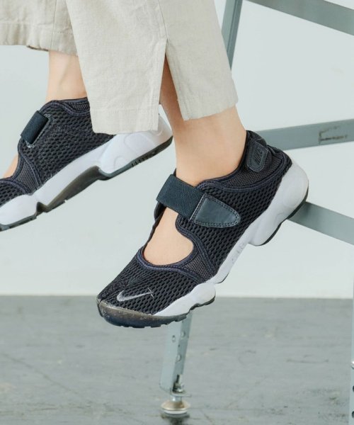 ナイキ Nike Air Rift エアリフト Sc スニーカー グリーンレーベルリラクシング Green Label Relaxing D Fashion