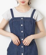 グレー