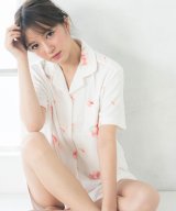 ホワイト