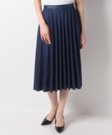 ライトブルー