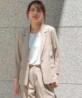 ダークベージュ