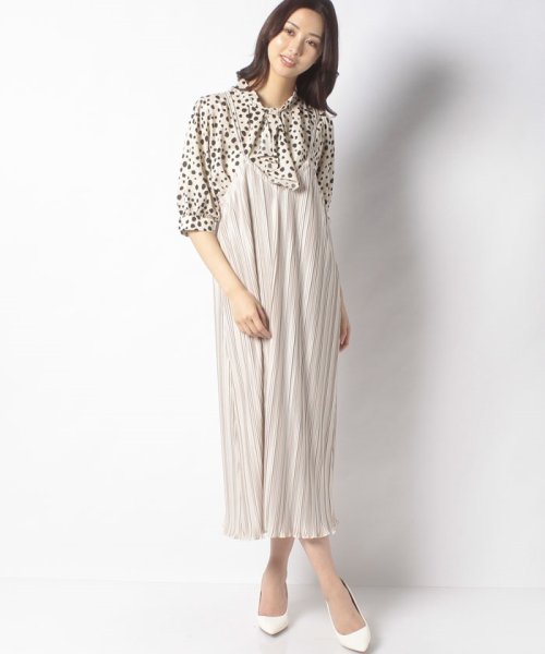 セール 50 Off ランダムプリーツ キャミワンピース ジャイロ Jayro D Fashion セール 50 Off ランダムプリーツ キャミワンピース ジャイロ Jayro D Fashion