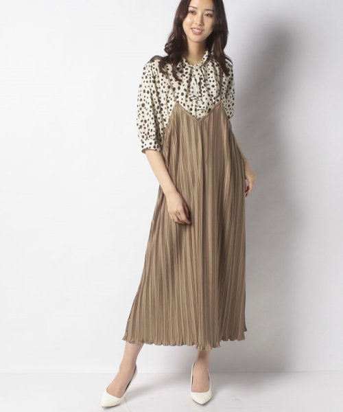 セール54 Off ランダムプリーツ キャミワンピース ジャイロ Jayro D Fashion