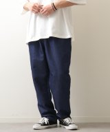ネイビー