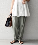 ライトグリーン