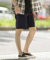 ネイビー