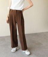 ブラウン