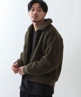 グリーン