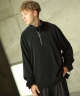 ブラック