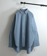 ブルー