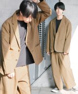 ブラウン