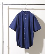 ネイビー