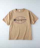 ベージュ