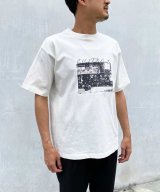 ホワイト