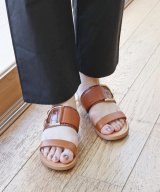 ブラウン