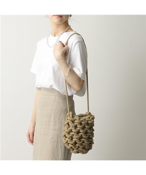 Alienina アリエニーナ Dora Bag T20dob Ss21 Dob カラー4色 編み込み ハンドバッグ ショルダーバッグ 鞄 レディース 320330774 インポートセレクト Musee 通販 Yahoo ショッピング