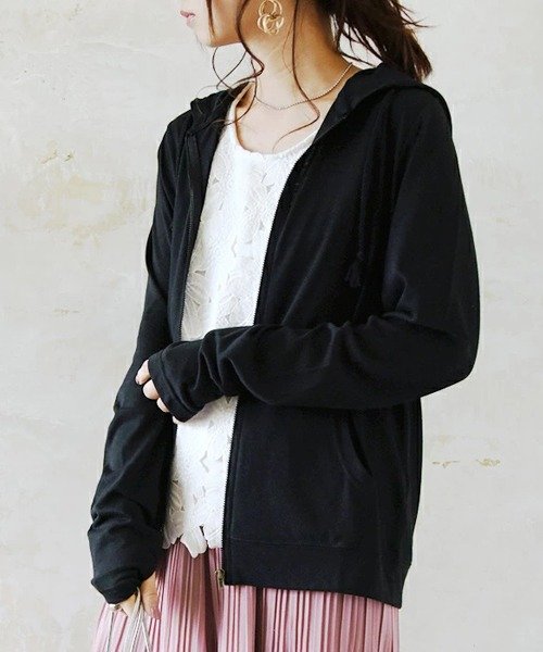クーポン】【and it_】UVカット指穴ZIPパーカー【M】【L】【LL】 パーカー レディース 大きいサイズ 夏服 UVカット 夏 薄手 uv パーカー(500878646) | アンドイット(and it_) - d fashion