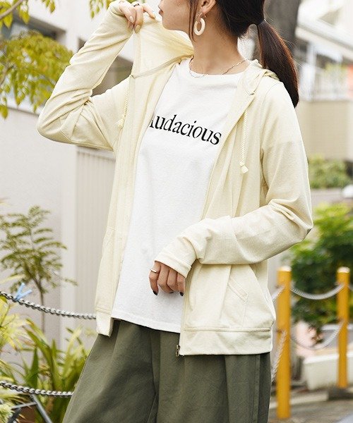 クーポン】【and it_】UVカット指穴ZIPパーカー【M】【L】【LL】 パーカー レディース 大きいサイズ 夏服 UVカット 夏 薄手 uv パーカー(500878646) | アンドイット(and it_) - d fashion