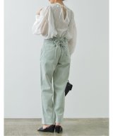 グリーン