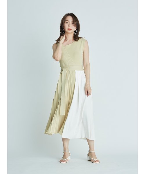 セール 50 Off バイカラープリーツニットワンピ フレイ アイディー Fray I D D Fashion セール 50 Off バイカラープリーツニットワンピ フレイ アイディー Fray I D D Fashion