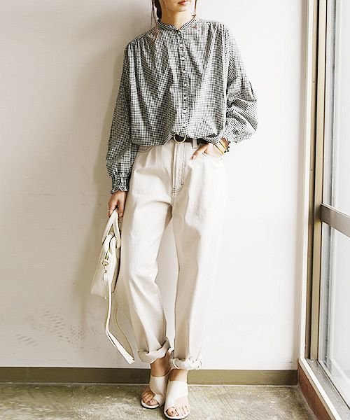 クーポン セール34 Off パンツ レディース セミワイド配色コットンストレートパンツ S M L ボトムス 春夏秋冬 アイボリー ライトグリーン ベージュ ブラック 黒 ストレート アンドイット And It D Fashion