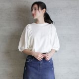 ホワイト