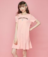 ピンク